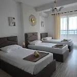Vollga Promenade With Full Sea And Old Town View Appartement *