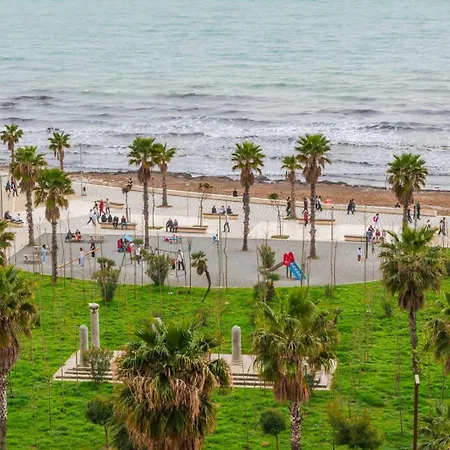 Apartment Vollga Promenade With Full Sea And Old Town View