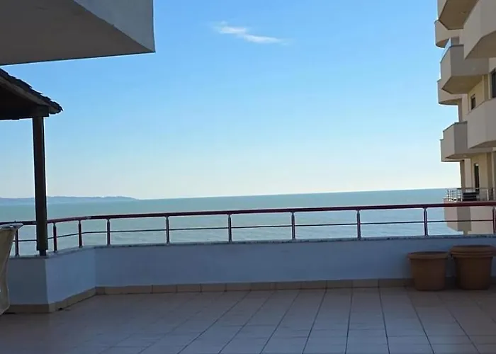 Vollga Promenade With Full Sea And Old Town View Apartment Durrës